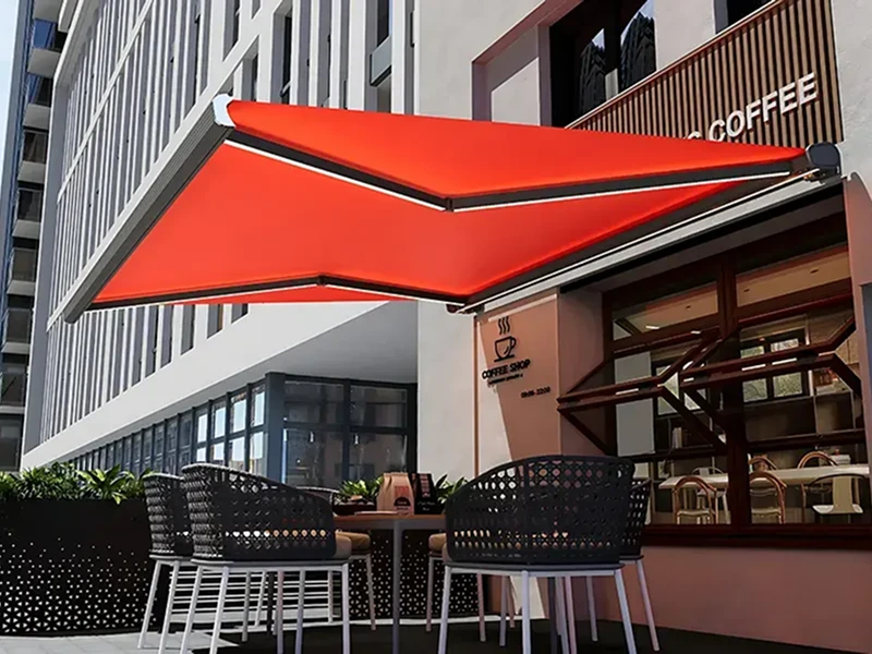 Custom Retractable Awnings for San Antonio Homes